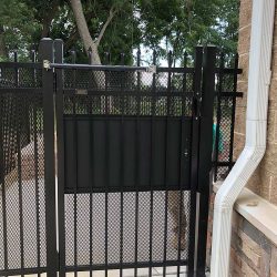 Gate
